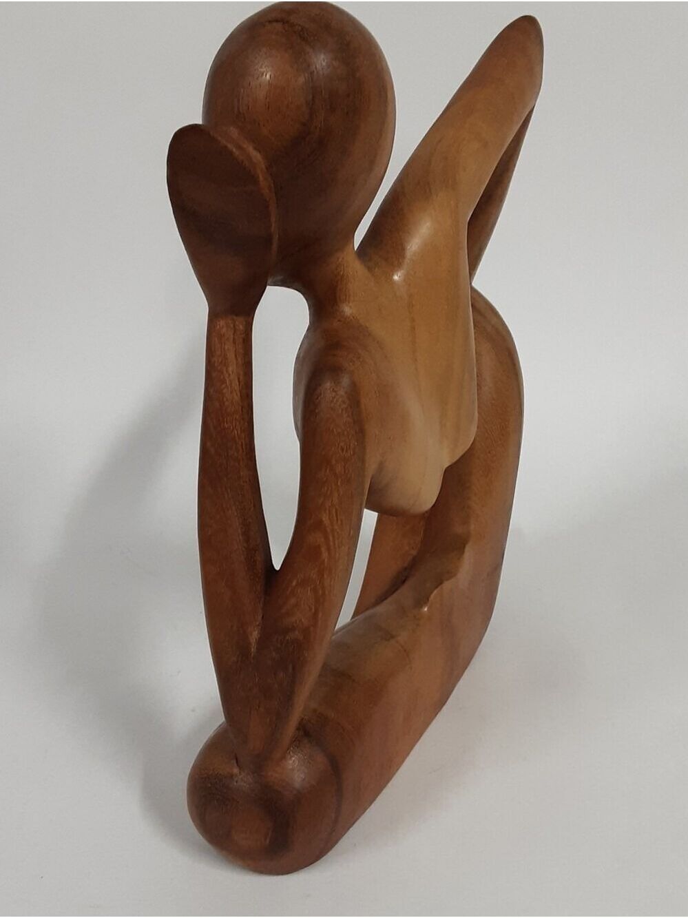 G6 Collection Large Hand-Carved Suar Wood Thinking Man - Picture 8 of 10